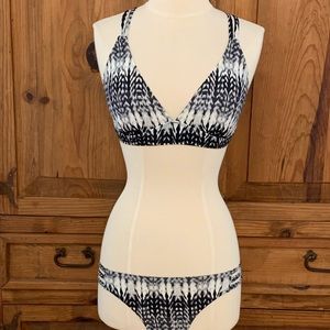 Athleta Kamala Geometric tribal print bikini